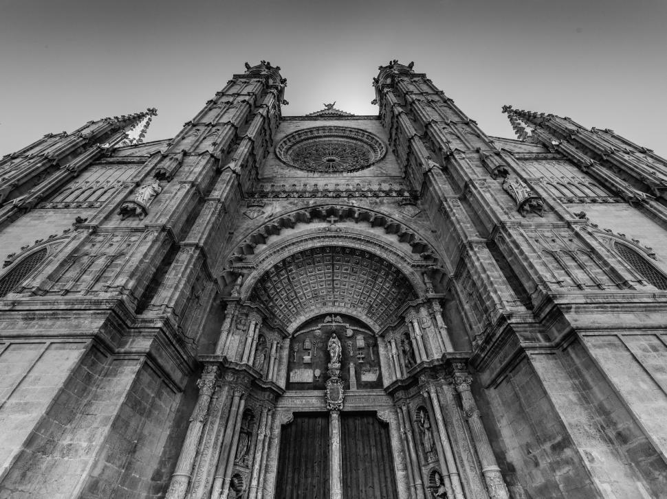 Free Image of Tall Building in Black and White 