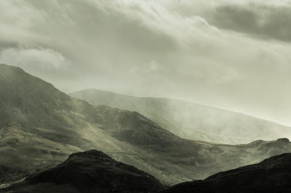 Free Image of Majestic Mountain Range in Black and White 