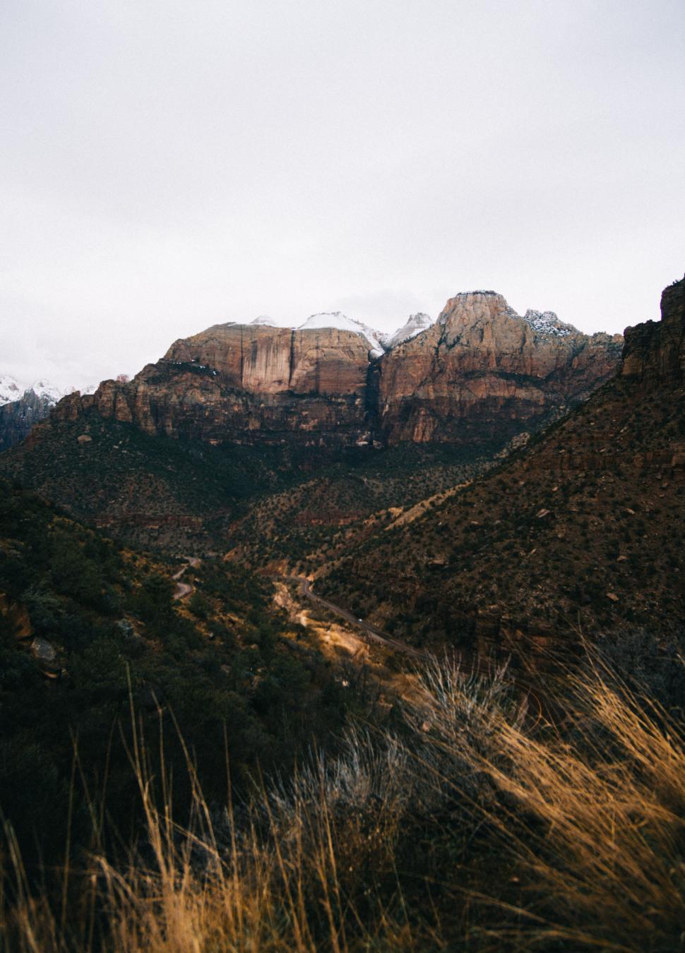 Free Image of Distant View of Mountain Range 