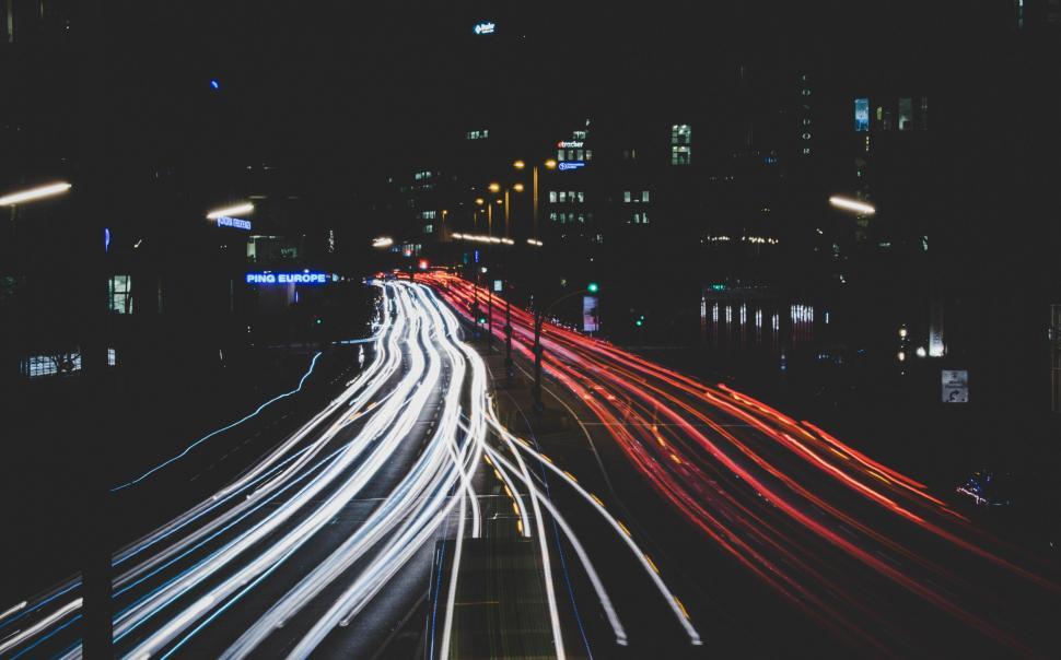 Free Image of Bustling City Street Filled With Traffic at Night 