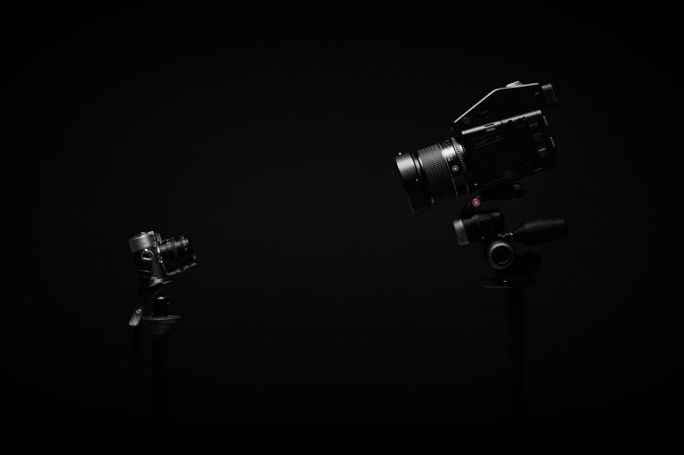 Free Image of Camera in the Dark 