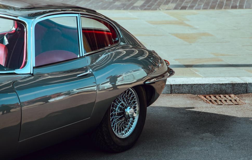 Free Image of Car Parked on the Side of the Road 