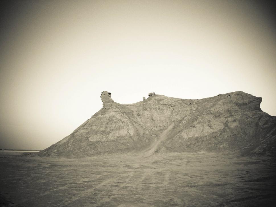 Free Image of Tunisian Desert formation 
