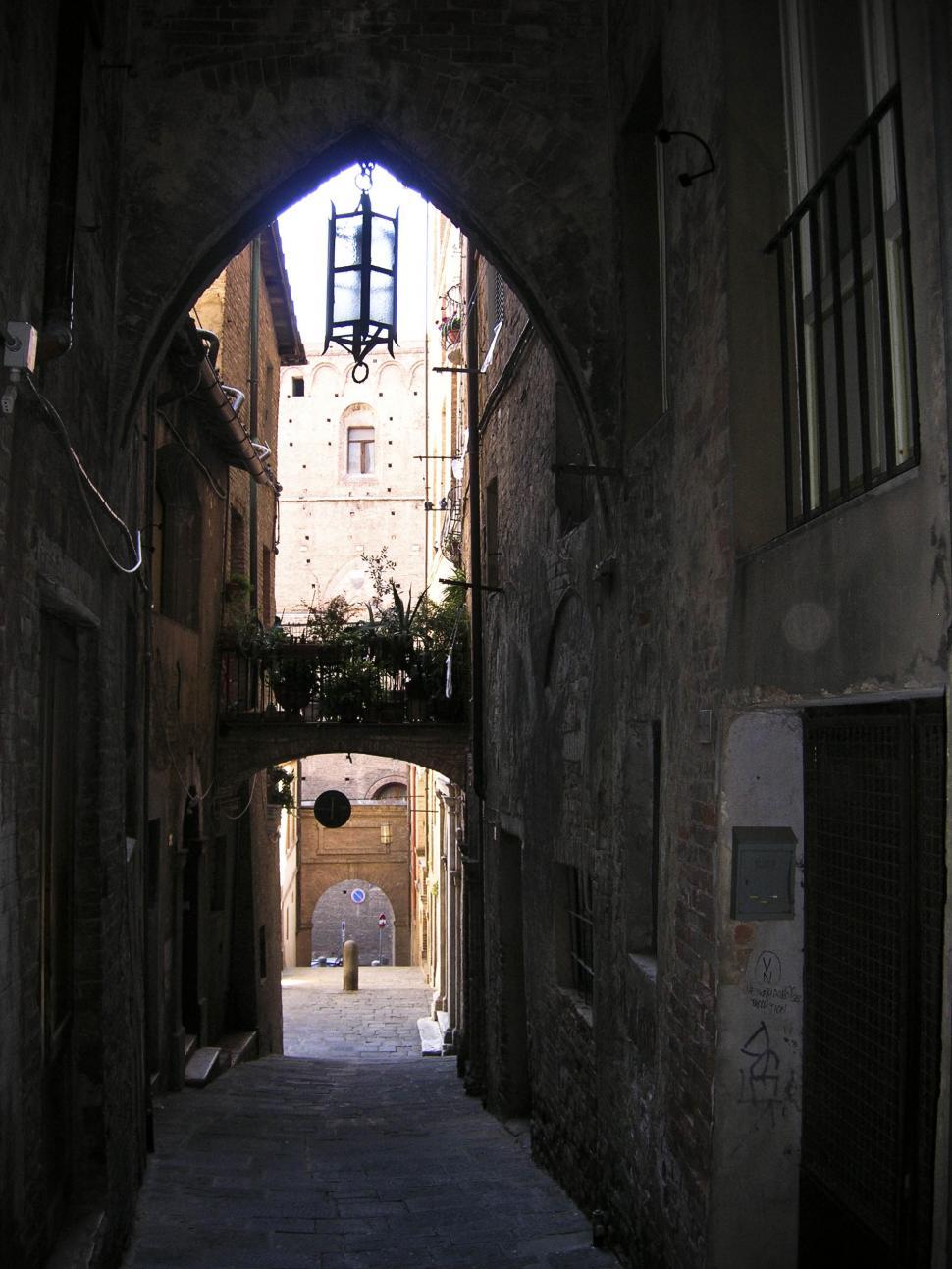 Free Image of old medieval street 
