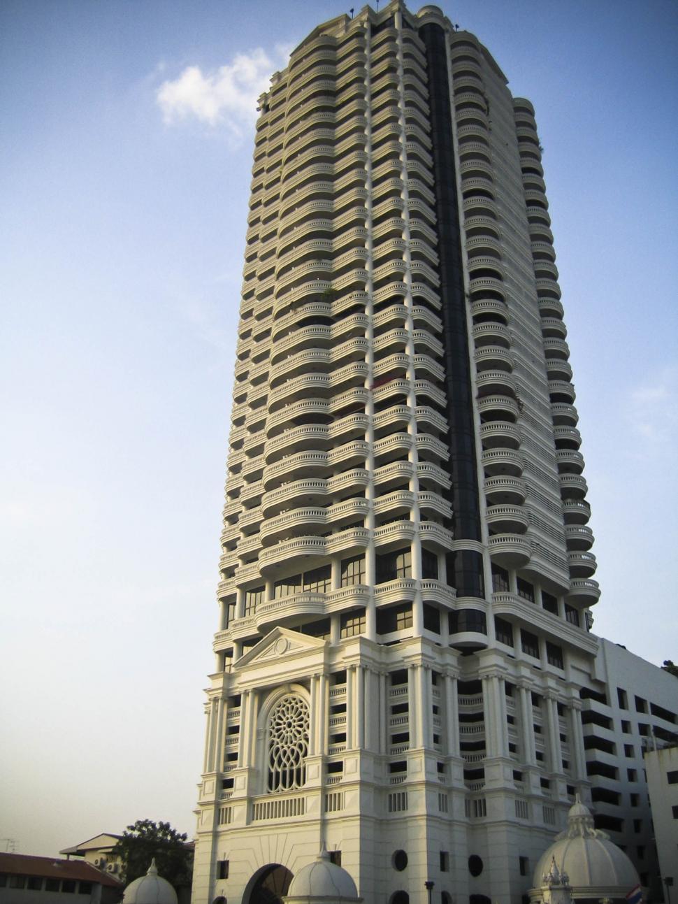 Free Image of Bangkok tall buliding 