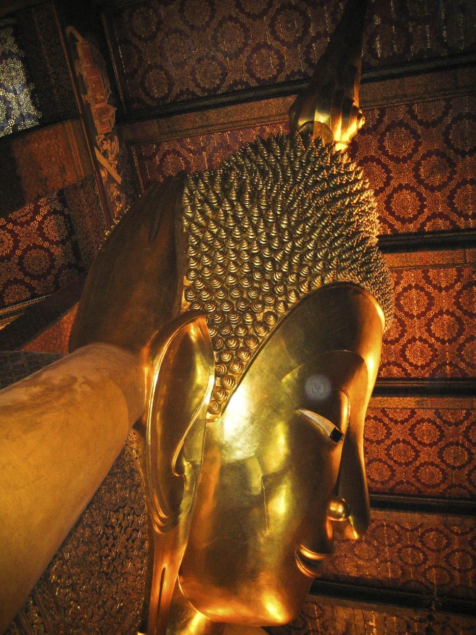 Free Image of Head of Buddah 