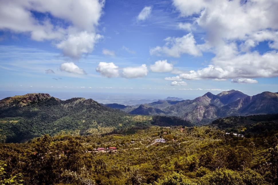 Free Image of Majestic Mountain Range With Clouds 