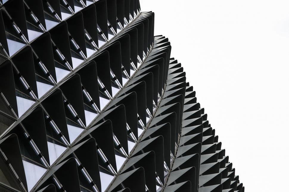 Free Image of Tall Monochrome Building in City 