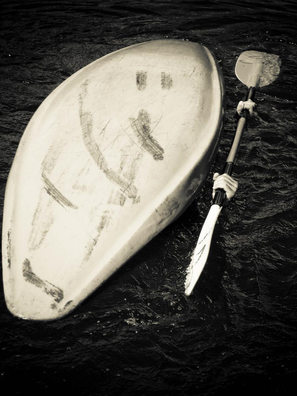 Free Image of Eskimo roll in kayak 