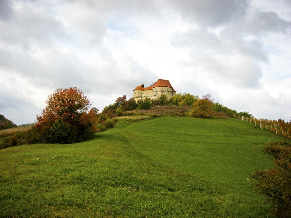 Free Image of castle on a hill 