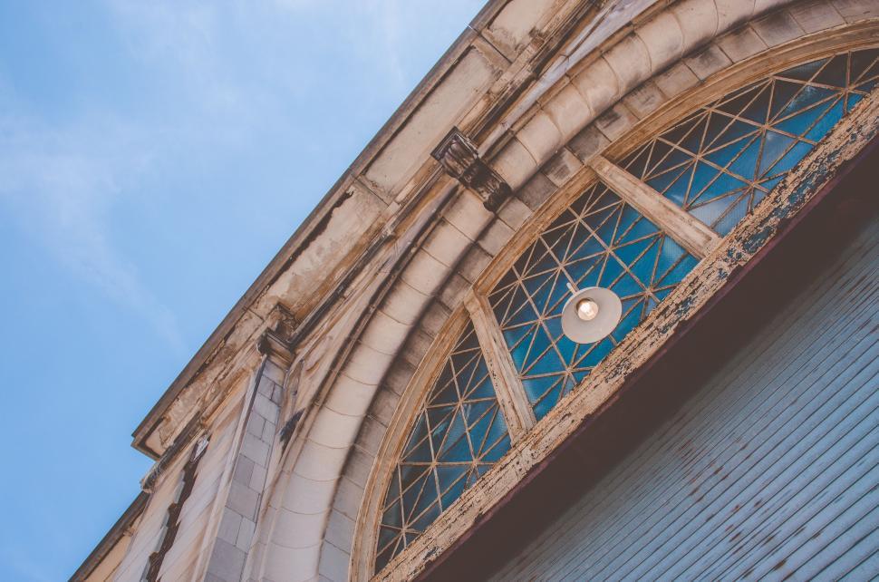 Free Image of Clock on the Side of a Building 