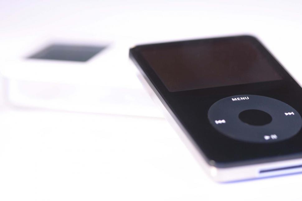 Free Image of MP3 music players 