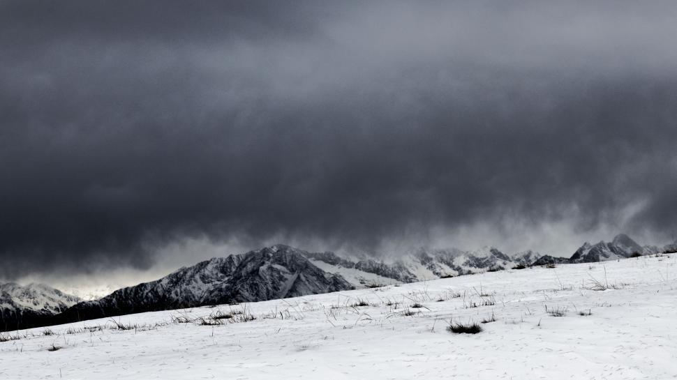 Free Image of Snow Covered Mountain Range 