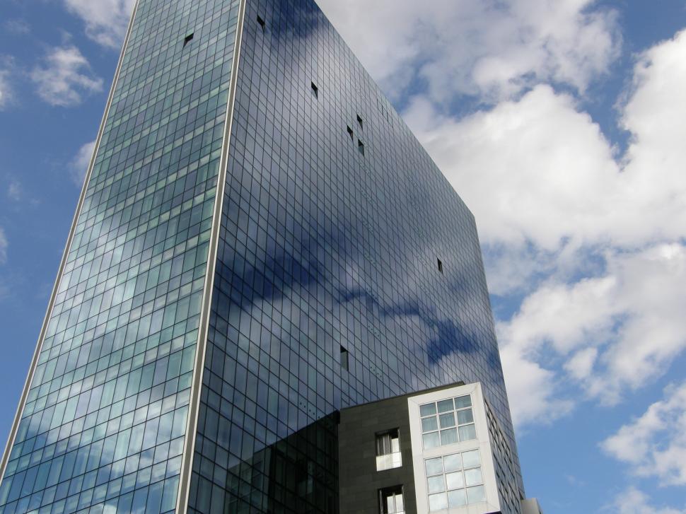Free Image of Bilbao 2 