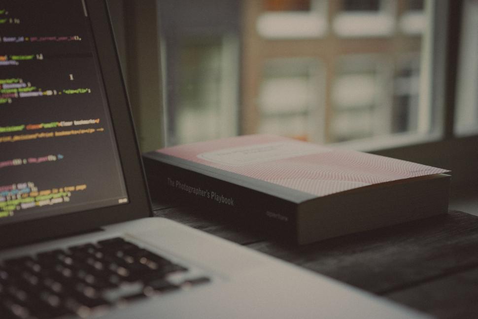 Free Image of Laptop Computer on Desk 