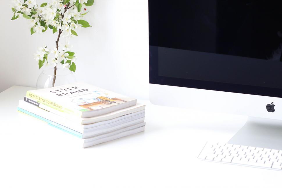 Free Image of Desktop Computer on White Desk 