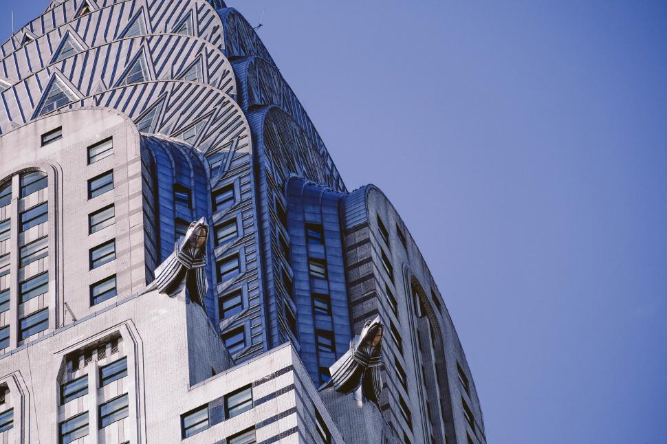 Free Image of Towering Skyscraper Against Skyline 