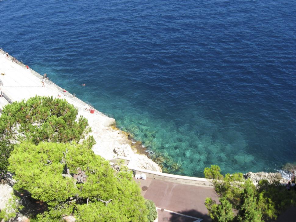 Free Image of beach in monte carlo 