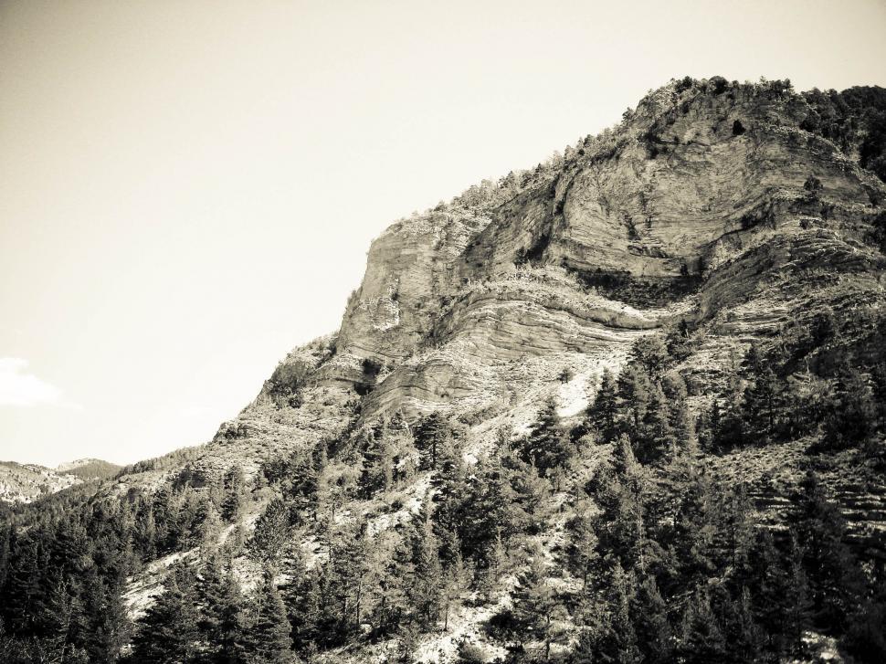 Free Image of Mountian in the alps 