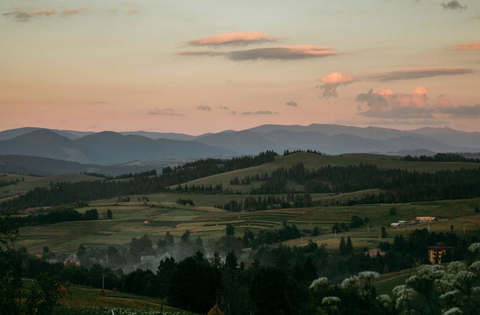 Free Image of Majestic Valley With Mountain Range 