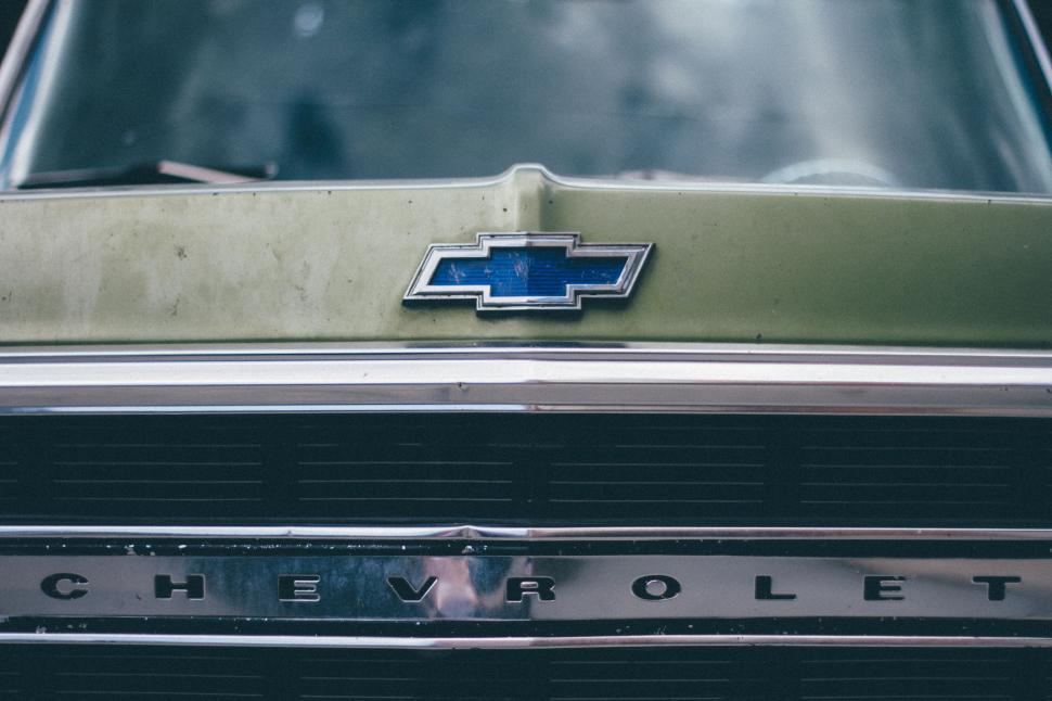 Free Image of Close Up of Chevrolet Emblem on Car 