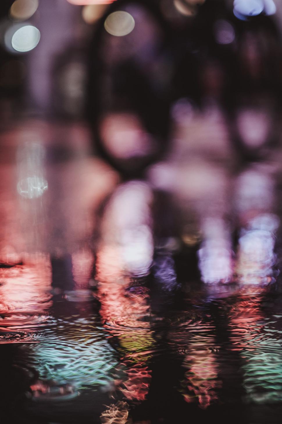 Free Image of Blurry Night City Street 