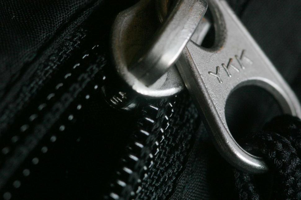 Free Image of Zipper 