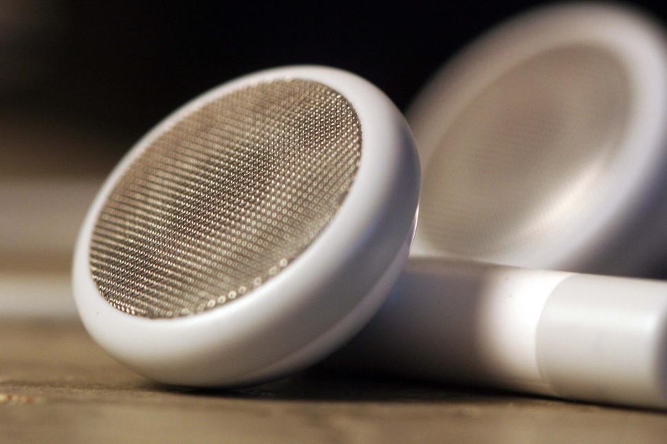 Free Image of Earphone closeup 