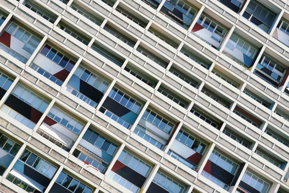 Free Image of Towering Building Covered in Windows 