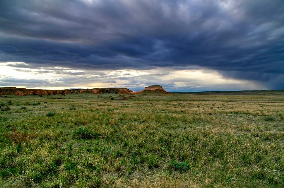 Free Image of Pawnee Buttes Cloudscape  