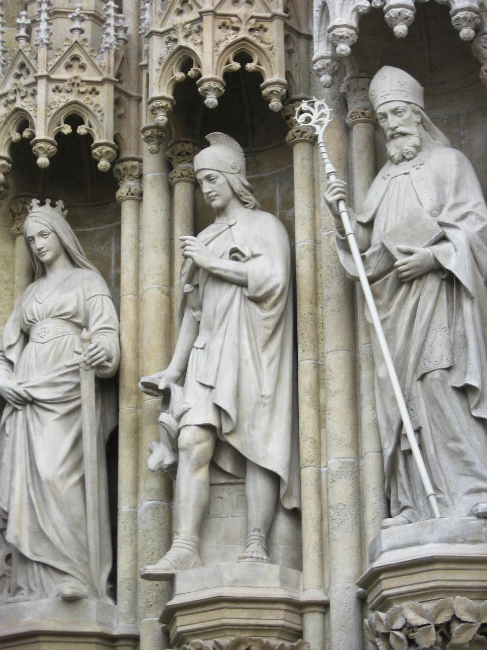Free Image of Figures at the Zagreb Cathedral 