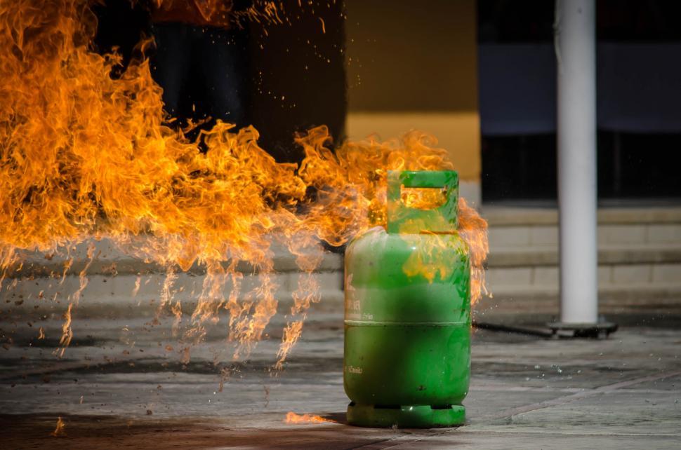 Free Image of Tank on fire 