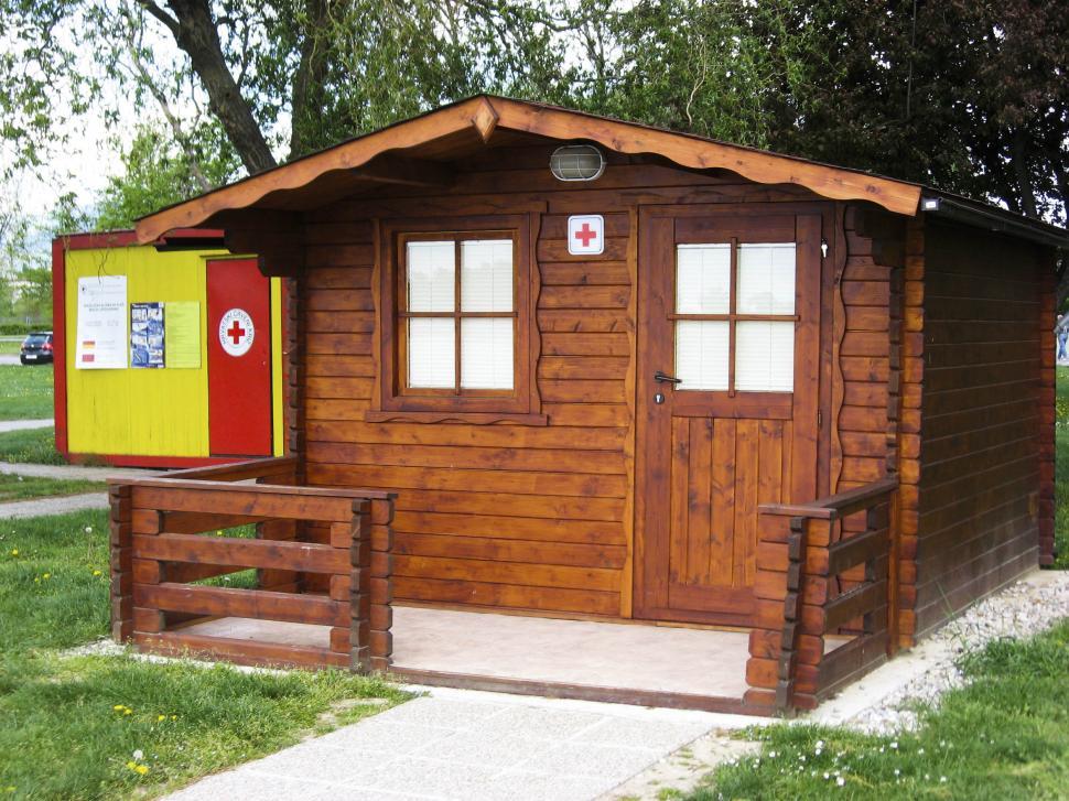 Free Image of wooden cabin 