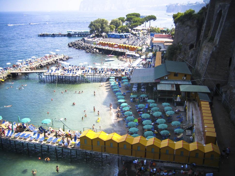 Free Image of Sicily resort 