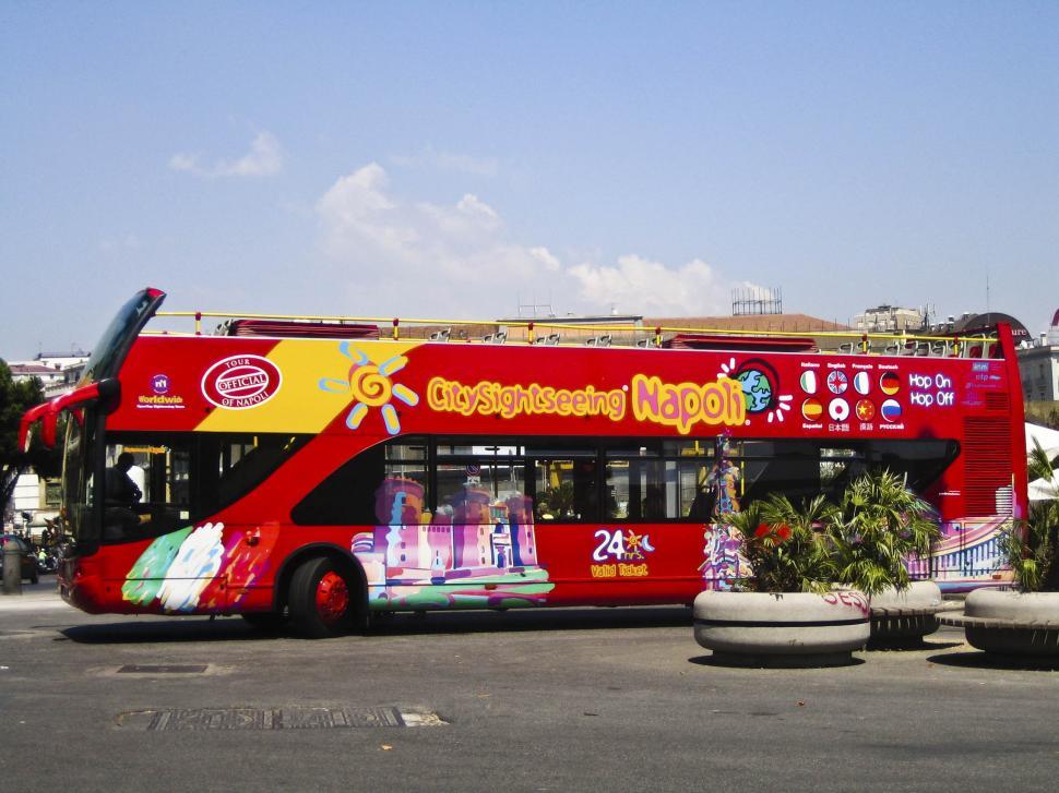 Free Image of sightseeing bus 