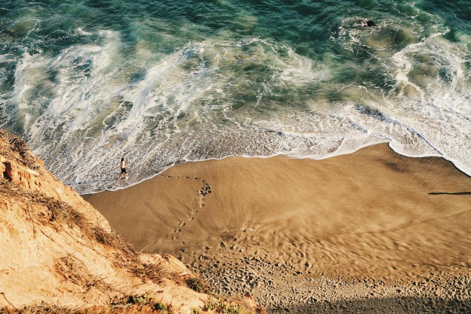 Free Image of View of the Ocean From a Cliff 