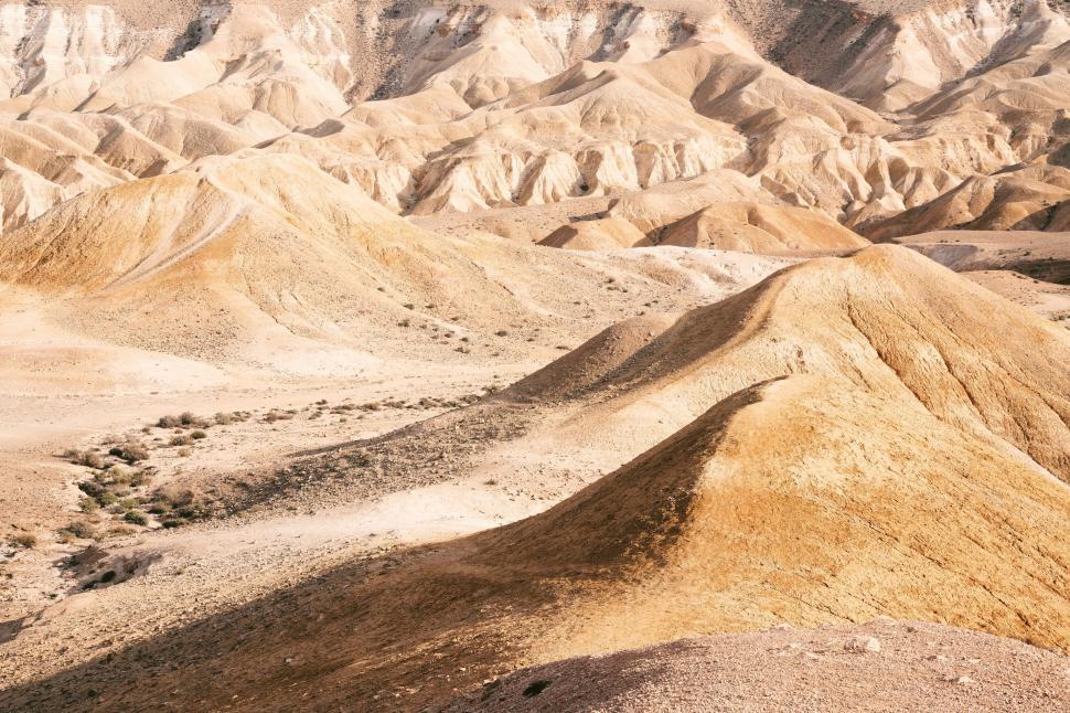 Free Image of Majestic Mountain Range in the Desert 