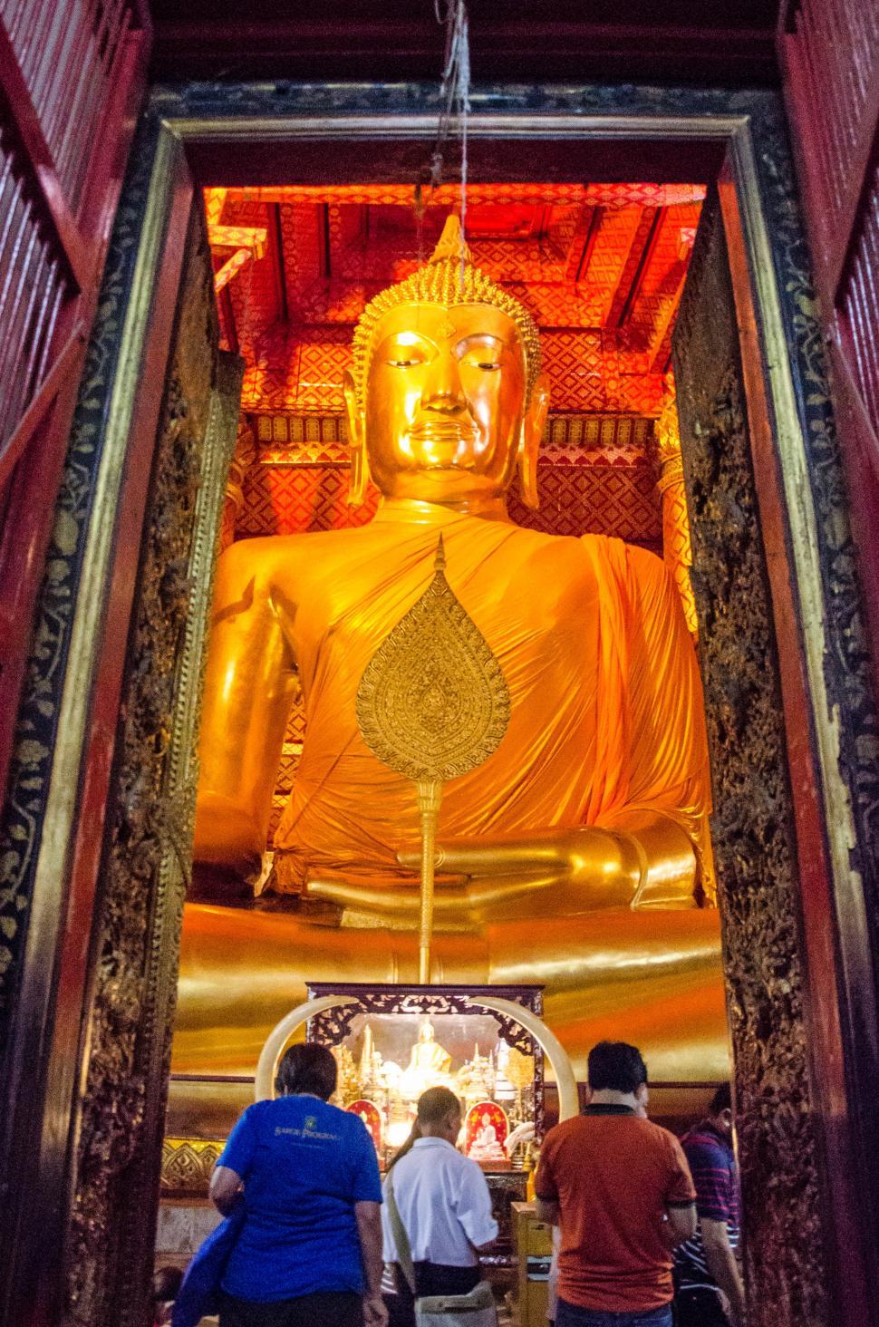 Free Image of Very Large Buddha Statue  