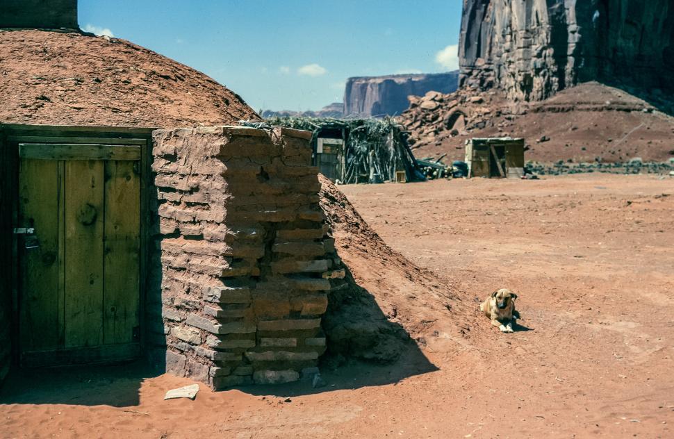 Free Image of Hogan at Canyon de Chelly National Monument 