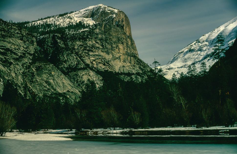 Free Image of Half Dome Rock 