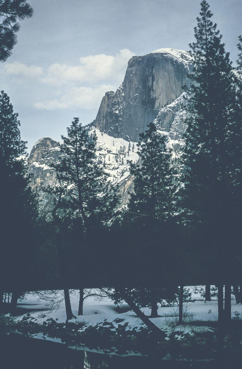 Free Image of Half Dome Rock 