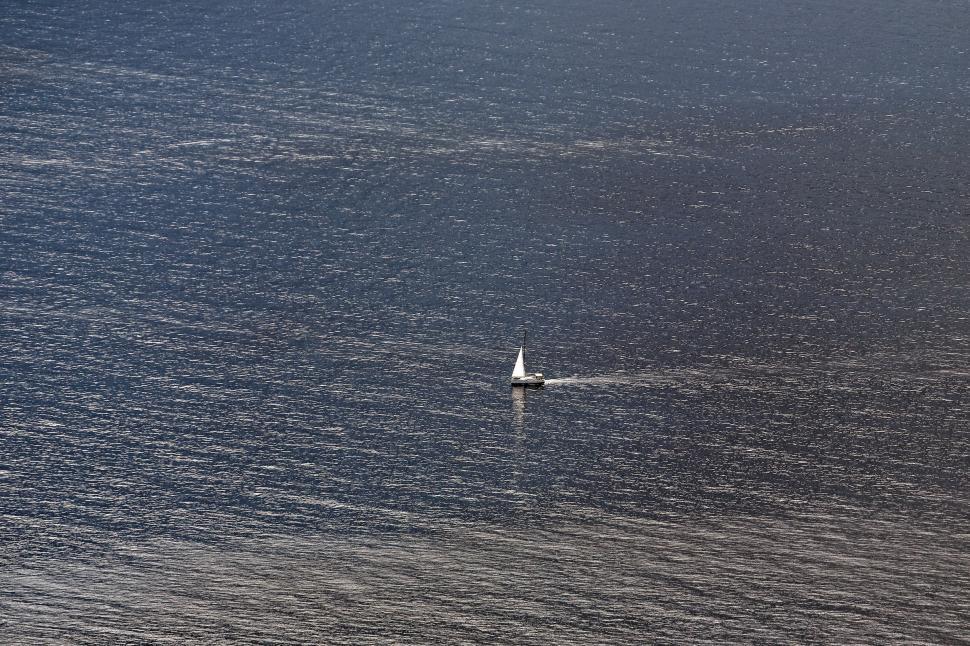 Free Image of Boat in open water 
