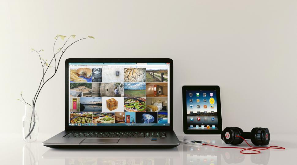 Free Image of Electronic Gadgetory 