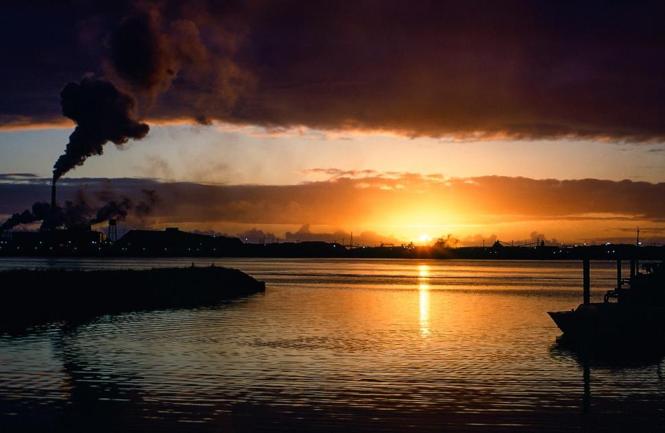 Free Image of Ocean and Industrial factory smoke 