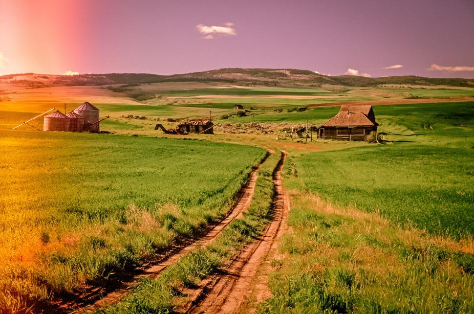 Free Image of View of farmland, barn, road 