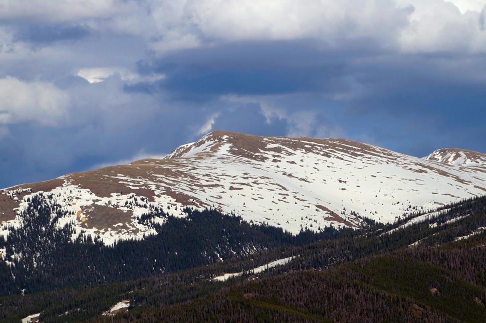 Free Image of Evening Clouds Over Tenmile Range  