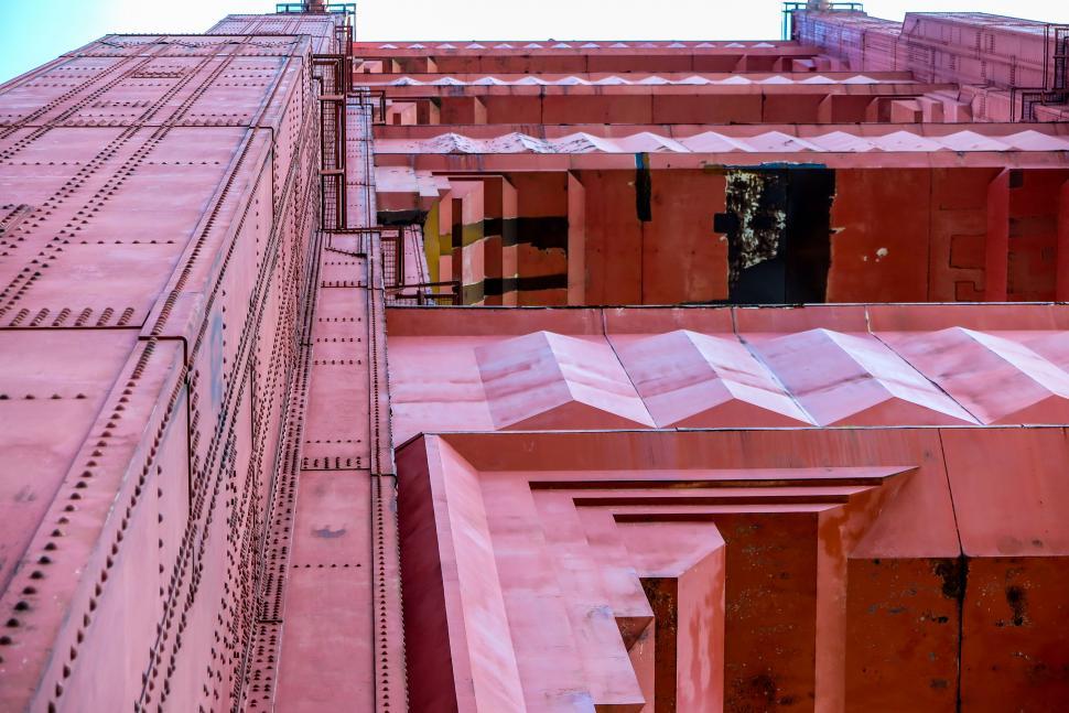 Free Image of Golden Gate details 