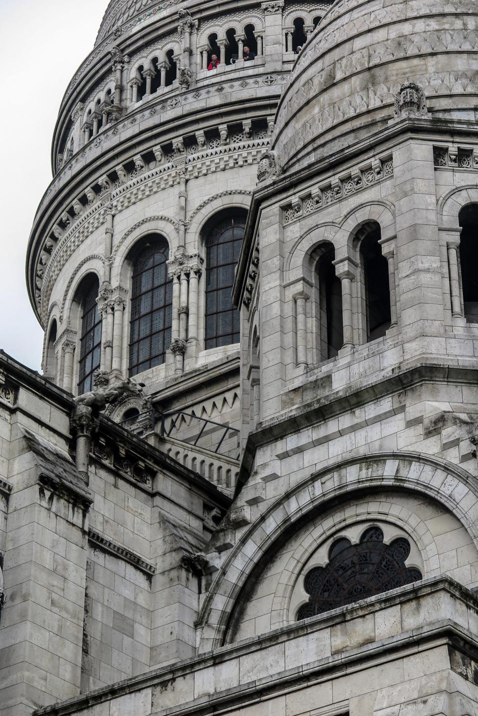 Free Image of Sacre Coeur Stonework 