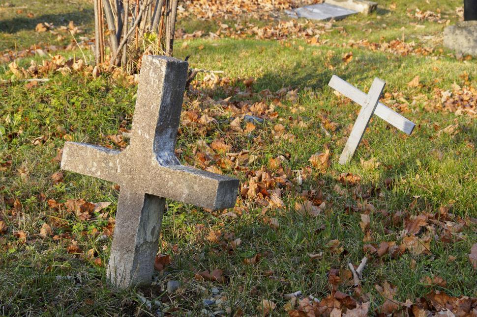 Free Image of Gravestone 