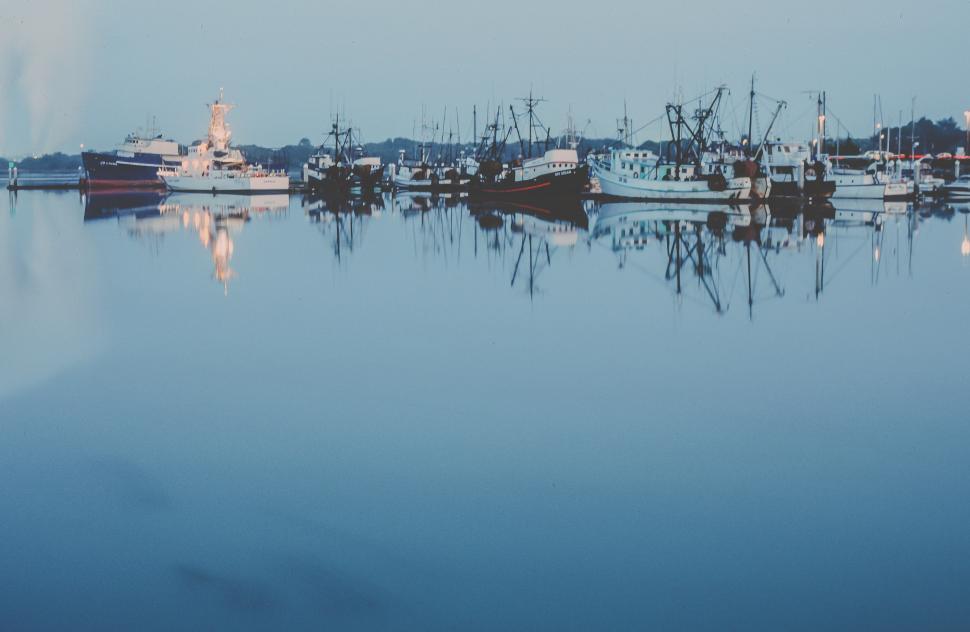 Free Image of Boats at the dock 